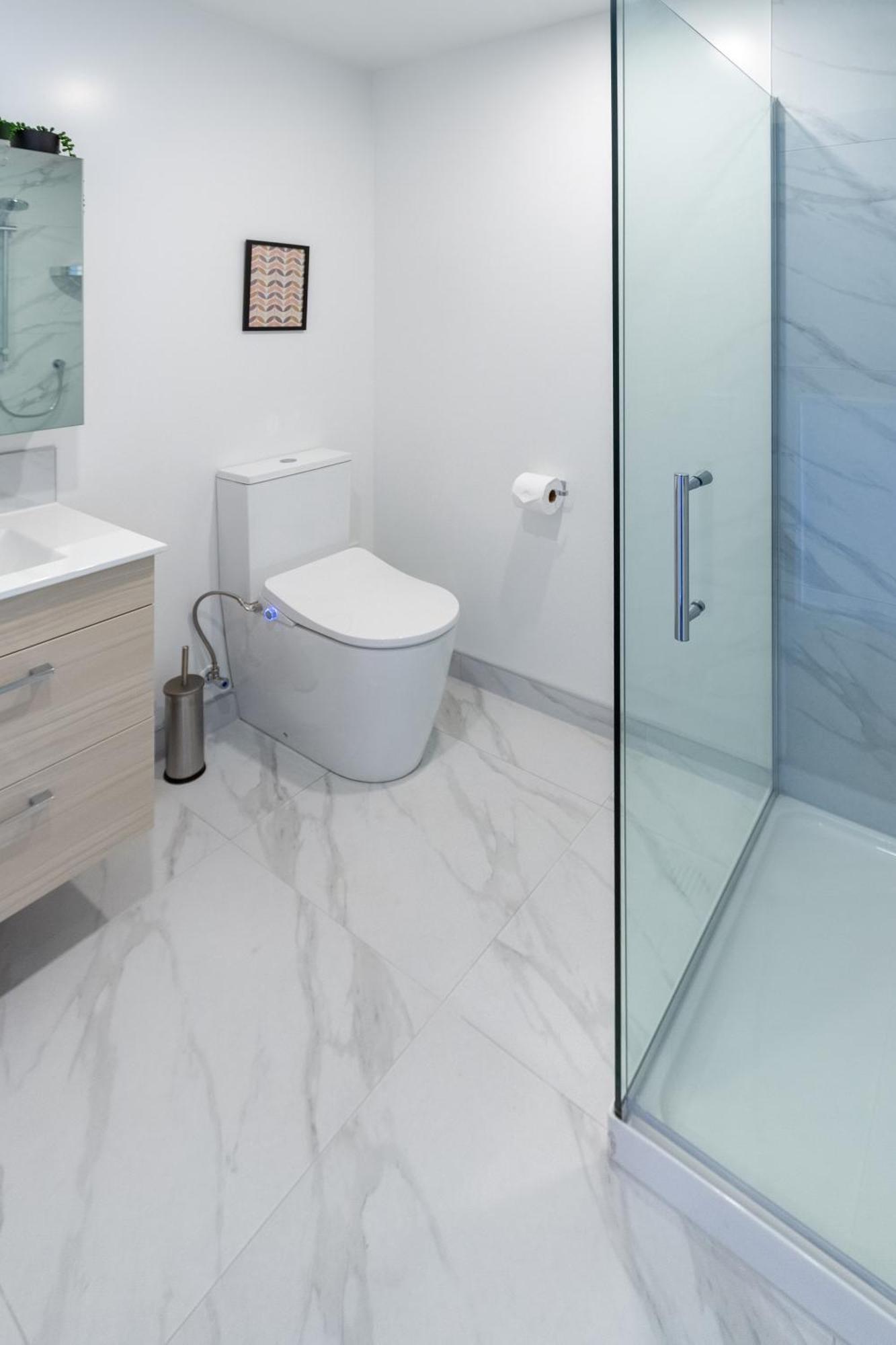 Chic 2-Bed Gem: Trust Arena Proximity - West Akl Apartman Auckland Kültér fotó