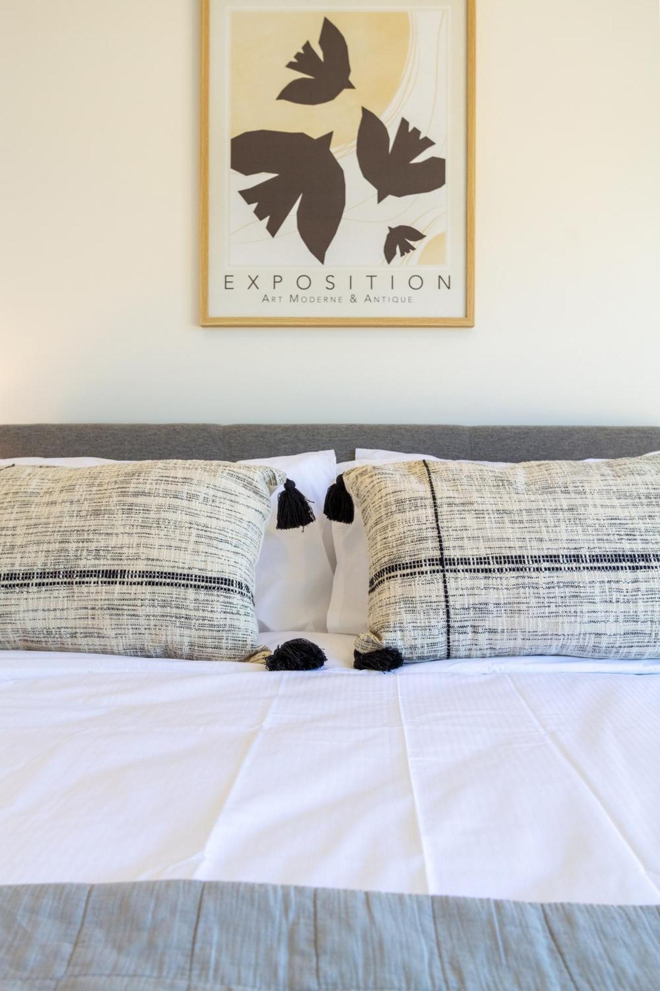 Chic 2-Bed Gem: Trust Arena Proximity - West Akl Apartman Auckland Kültér fotó